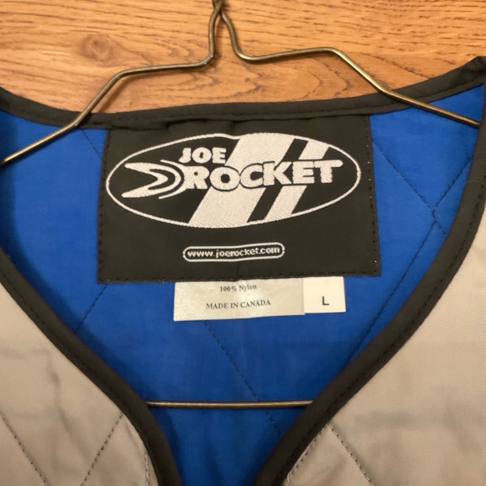 JOE ROCKET vest . Large . NWT - Picture 3 of 4